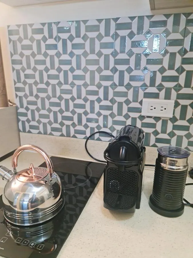 Cozy 2 Bedroom Condo In Davao Near Airport With Balcony
